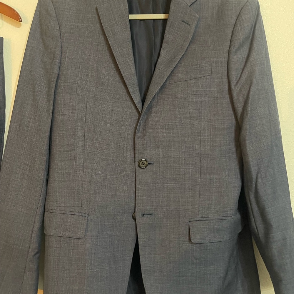 This is a Ralph Laurel suit the jacket is 38 regular and pants are 31x30